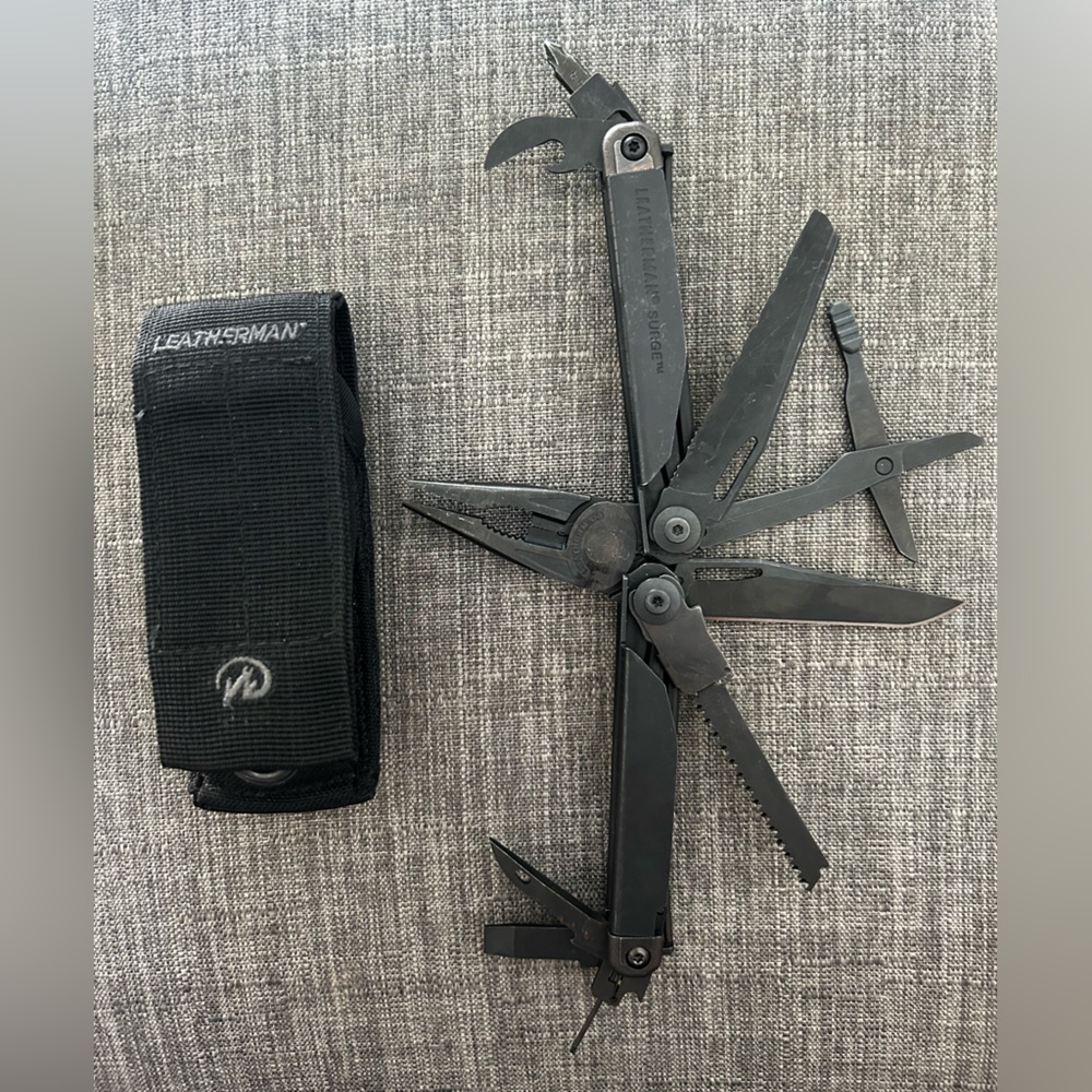 Leatherman “surge” multitool